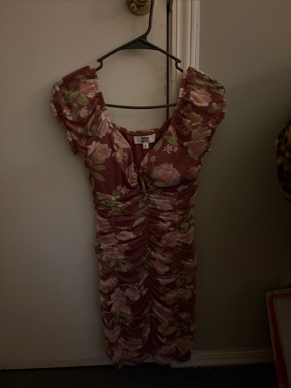 NYC Mauve Floral Ruched Midi Dress